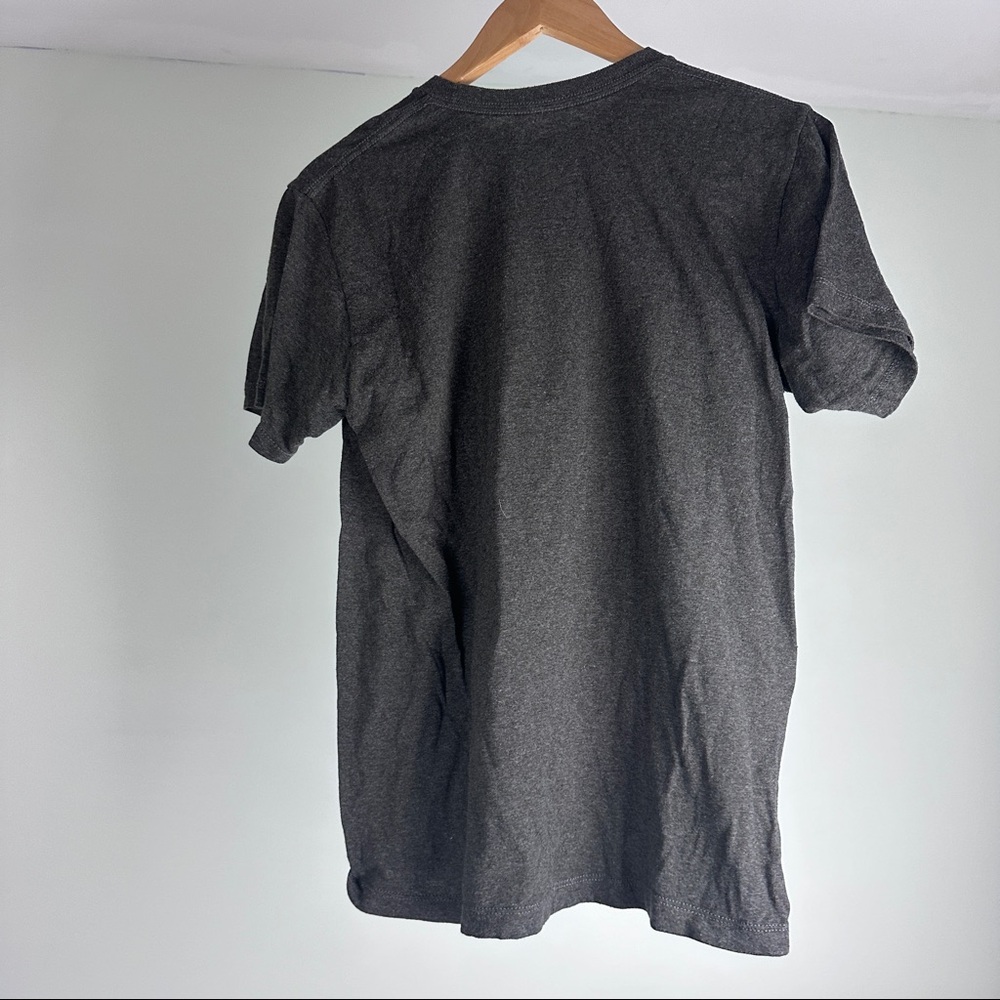 HOGWARTS TEE - Picture 2 of 2